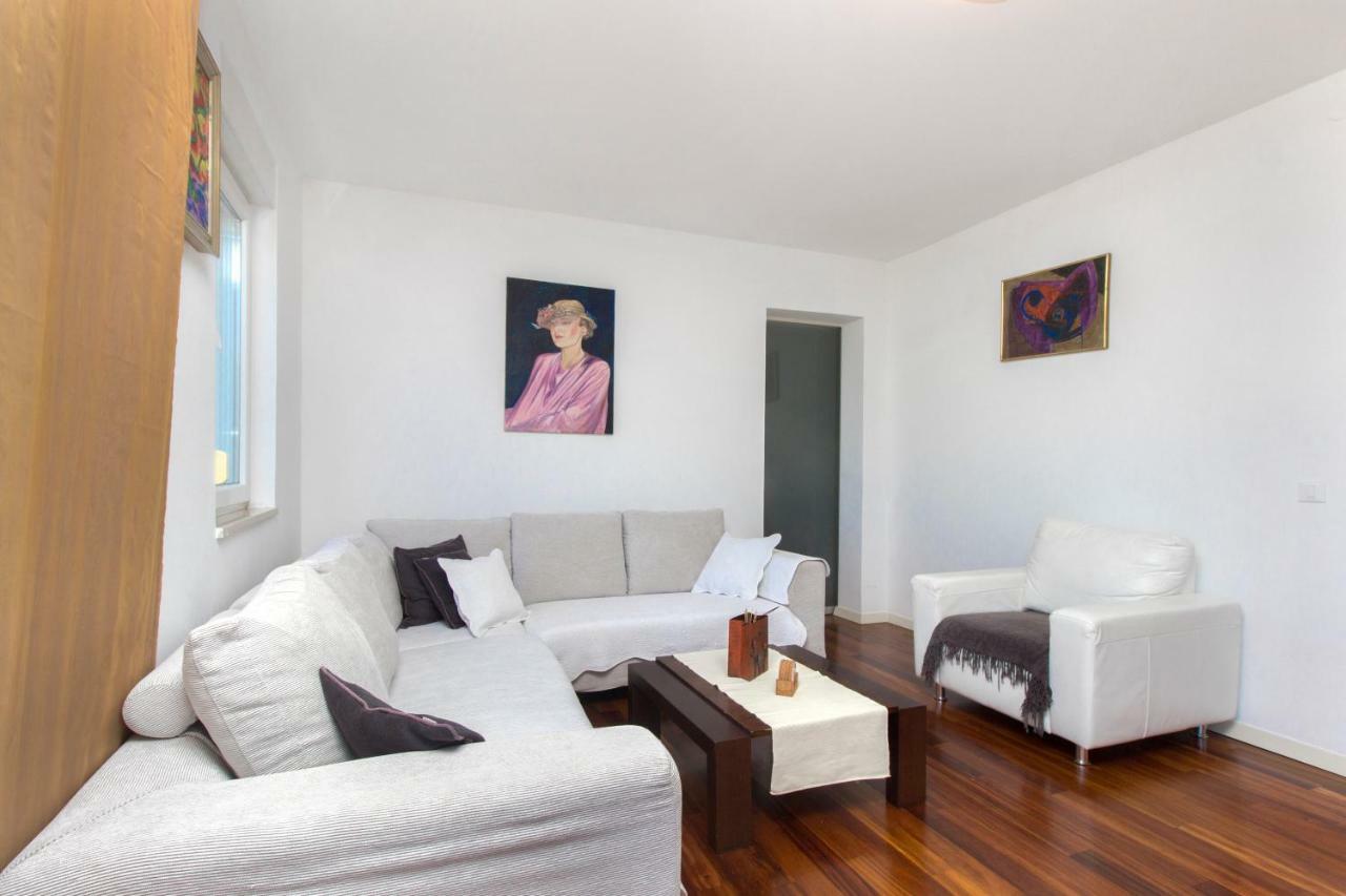 Consuela Apartment Brodarica  Exterior photo